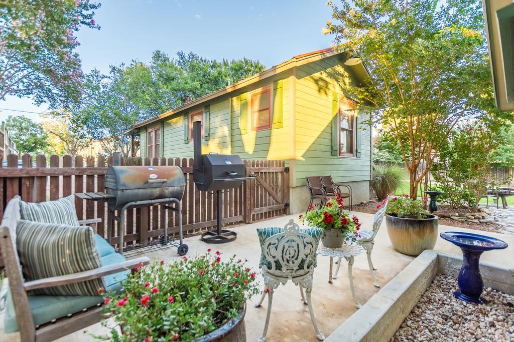 Agape Front Cottage Fredericksburg Bagian luar foto